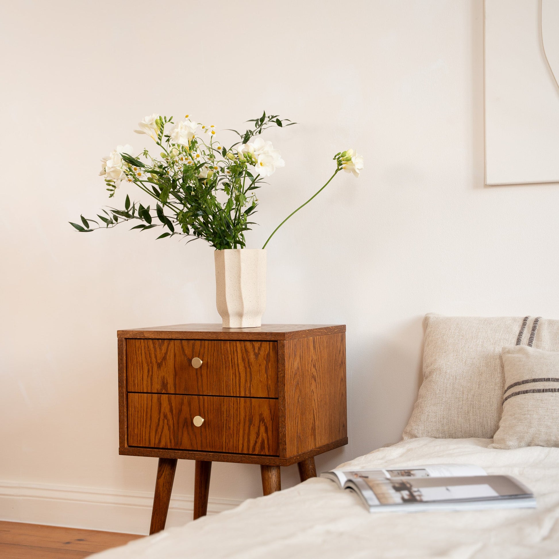 BEDIE XL – nightstand with a knob - Pastform Furniture