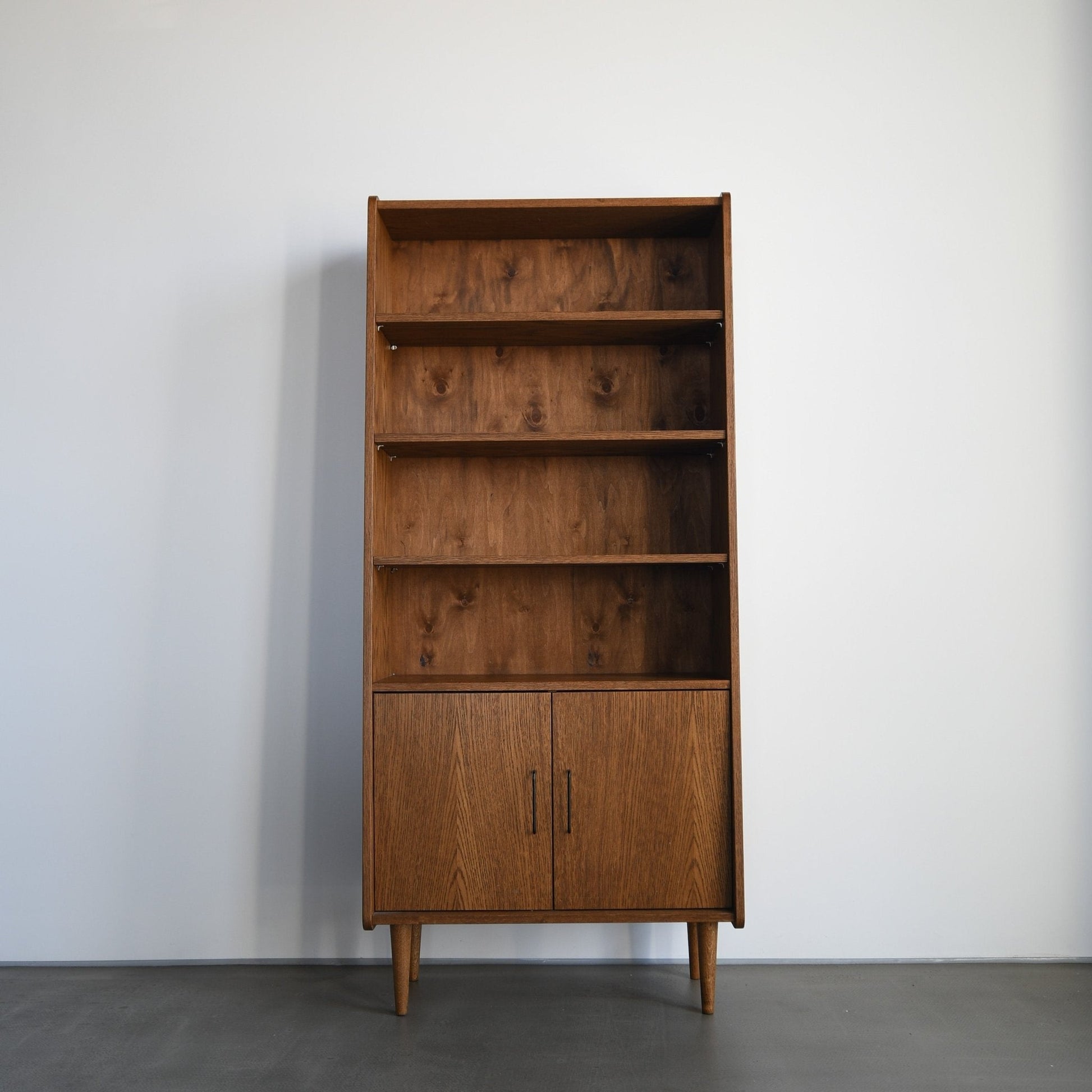 Biblioteczka TUSA - Pastform Furniture