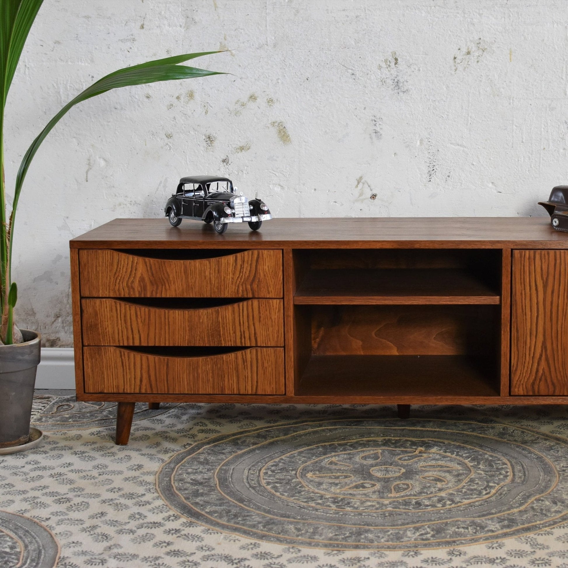 Komoda LOTV CLASSY LOW - Pastform Furniture