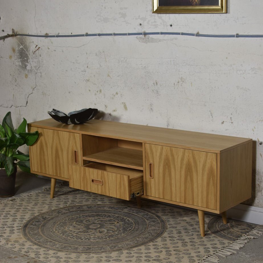 Komoda LOTV + LIGHT - Pastform Furniture