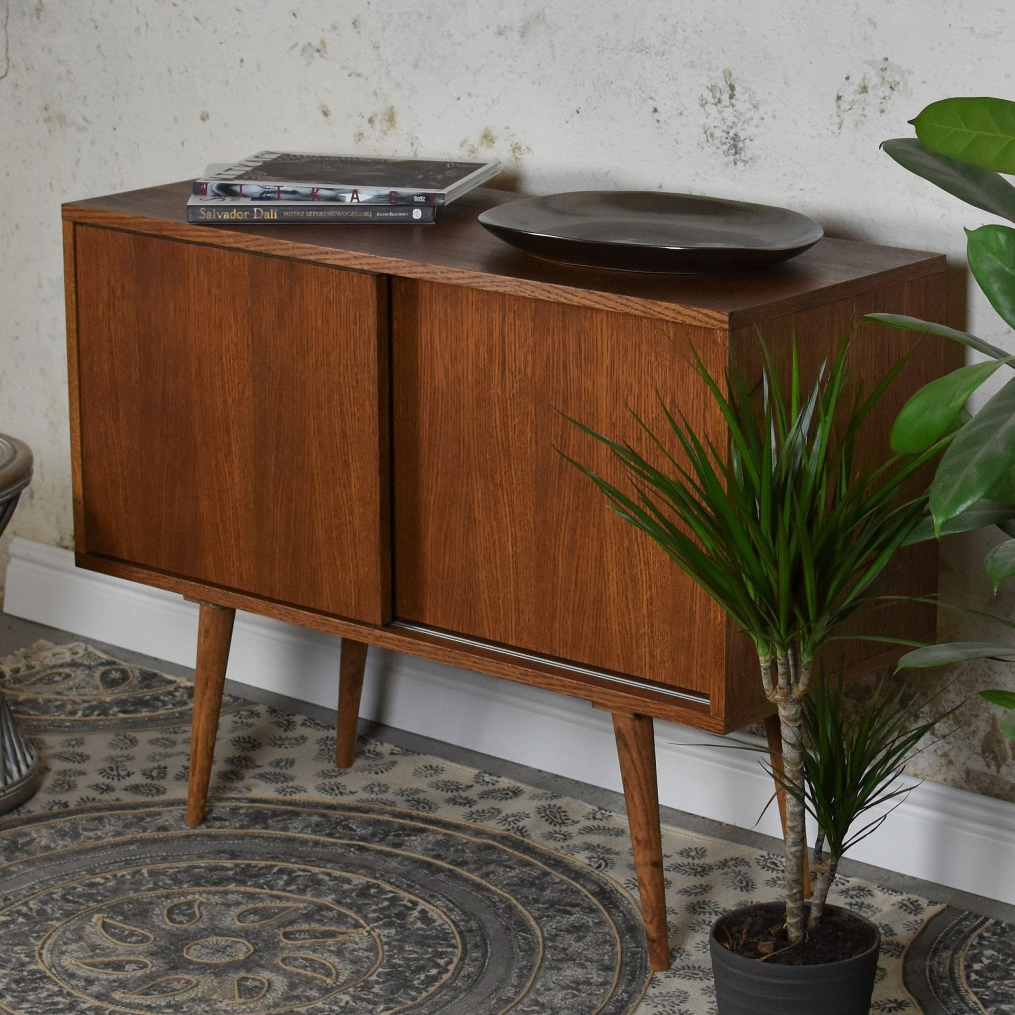 Komoda MID SLIDE - Pastform Furniture