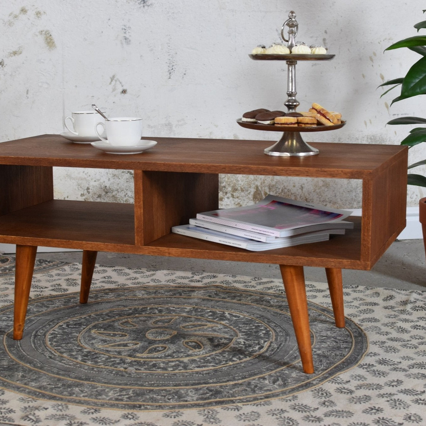 Stolik kawowy PAST - Pastform Furniture